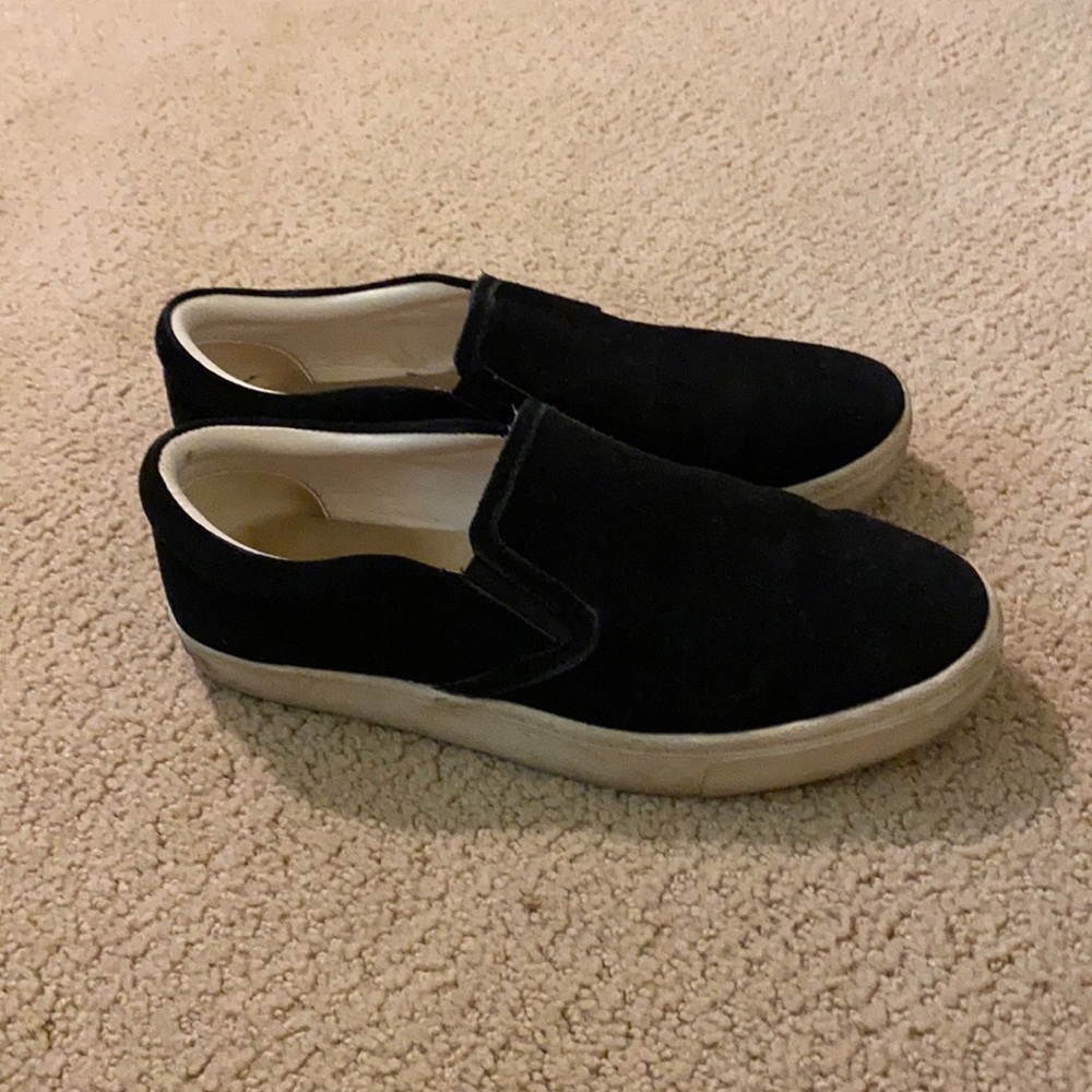 Sam Edelman black slip on shoes